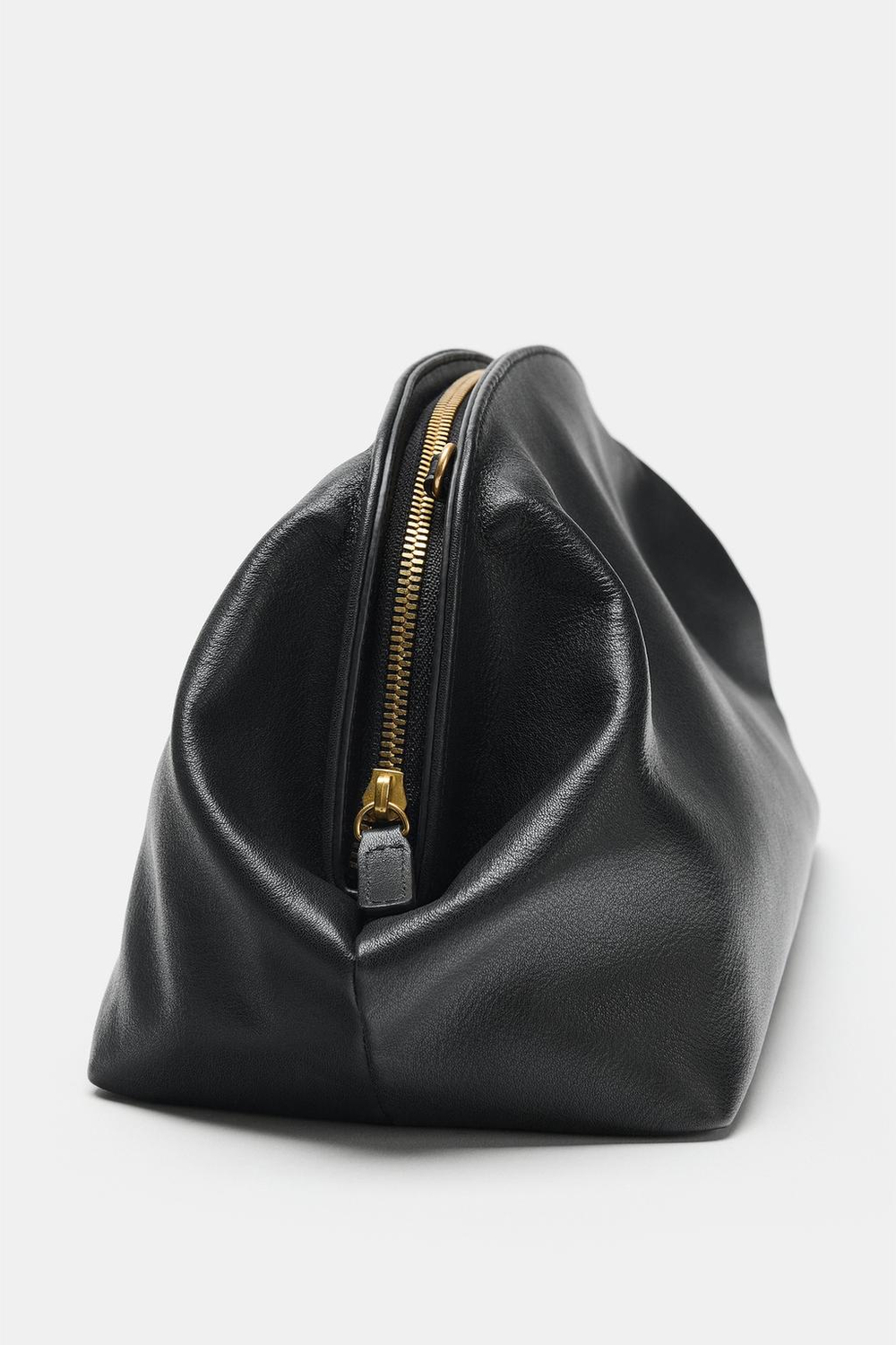 ZARA КОЖАНЫЙ КЛАТЧ, ЧЕРНЫЙ
