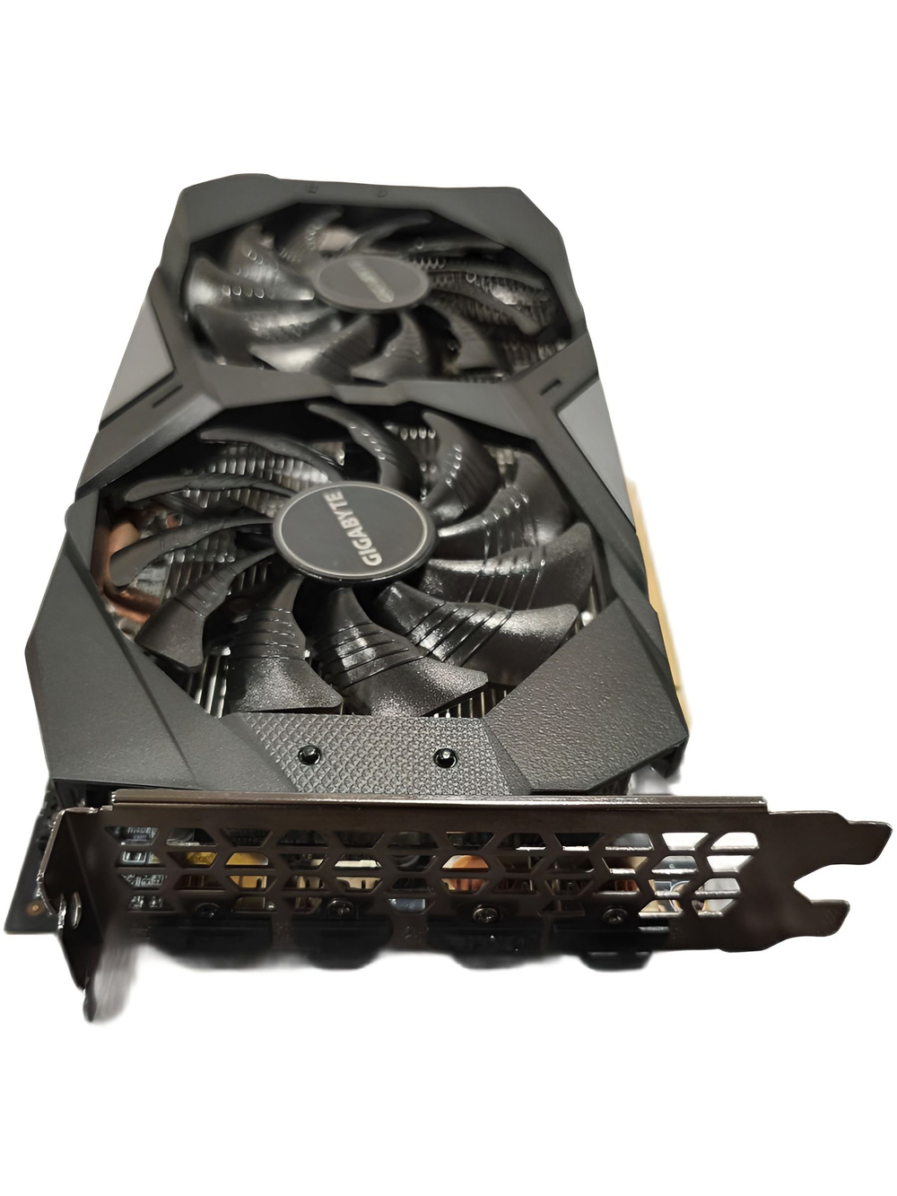 Видеокарта GIGABYTE GeForce GTX 1660 SUPER OC 6Gb