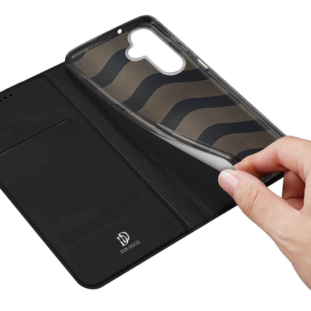 Чехол книжка из PU кожи черного цвета от Dux Ducis для Samsung Galaxy A26 5G, серия Skin Pro Series Case