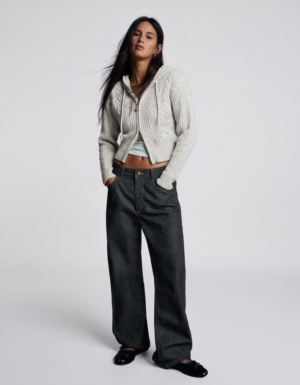 Женский кардиган с капюшоном и узором косы - BERSHKA