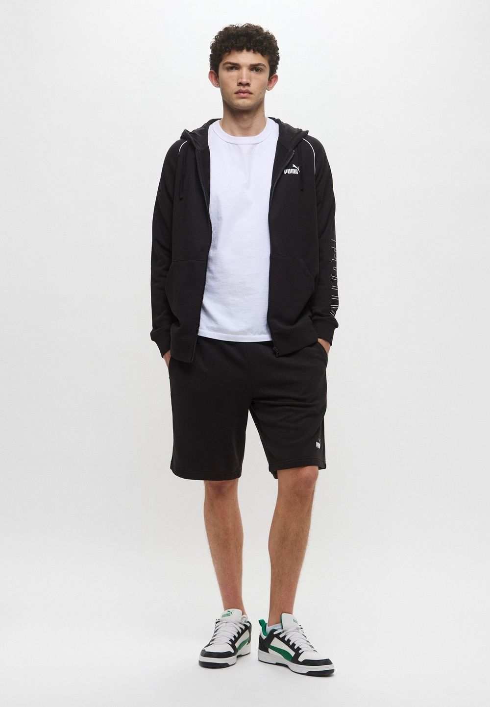 Шорты спортивные мужские PUMA ESS 2 COLOR No. 1 Logo Shorts 10" TR