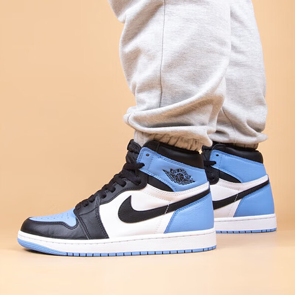 Jordan 1 Retro High OG UNC Toe GS