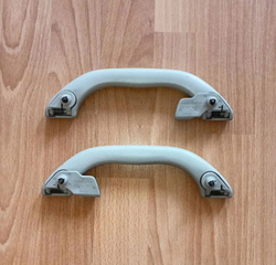 Ручка потолка с крючком audi a4 b5 - 8D0857608 8D0857607