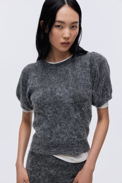 Пушистый вязаный топ с пышными рукавами - H&M