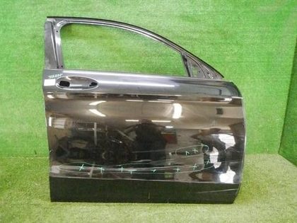 Дверь передняя правая Mercedes GLC C253 (2016-н.в.)