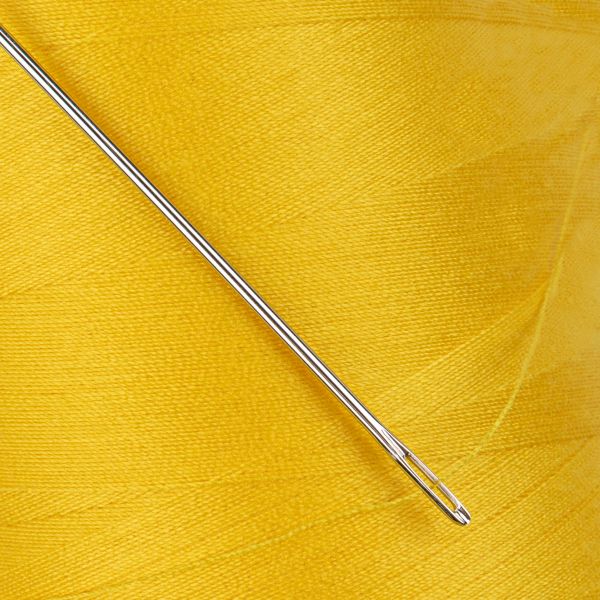 Нитки универсальные Nitka 40/2, 4570 м (5000 ярд) / 1 кат., 385 ярко-желтый