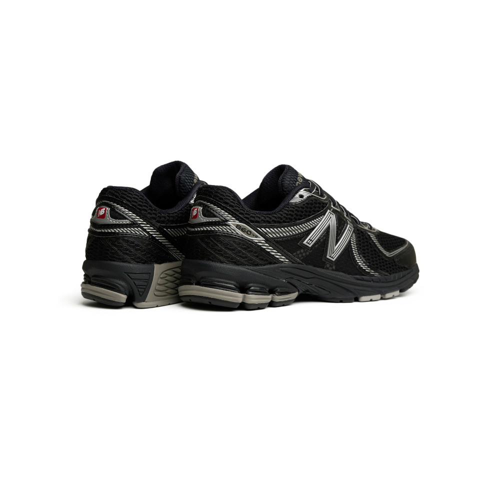 Кроссовки New Balance 860v2 "Black Silver Metallic"
