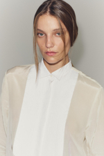 РУБАШКА С КОНТРАСТНОЙ МАНИШКОЙ ZW COLLECTION — ZARA