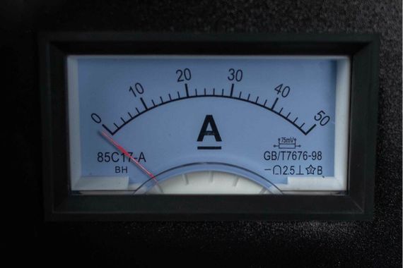 Зарядное устройство Energy ЗУ-10 12В 15-100Ач 37312