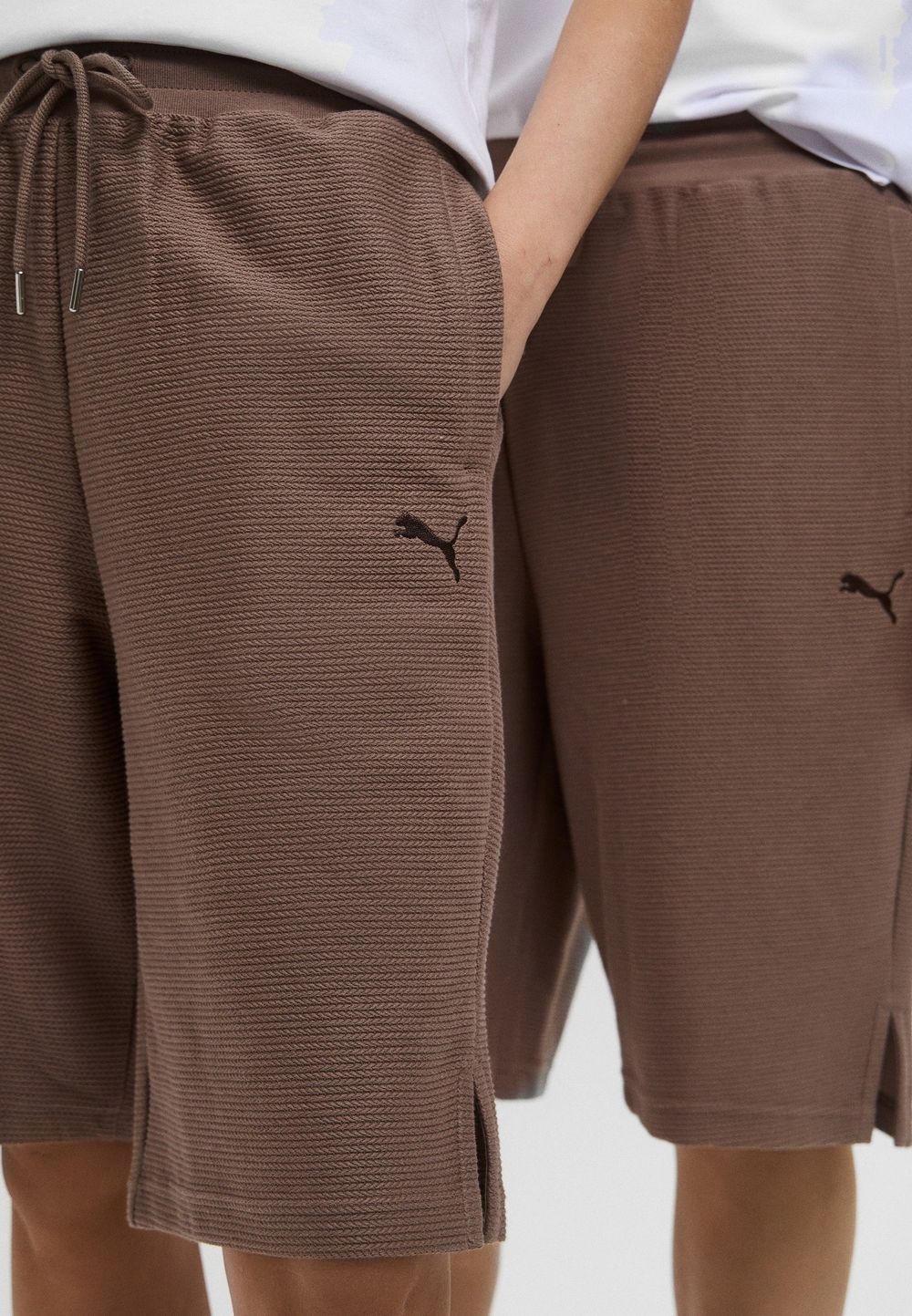 Шорты спортивные мужские PUMA PREMIUM ESS Jacquard Long Line Relaxed Shorts 11"
