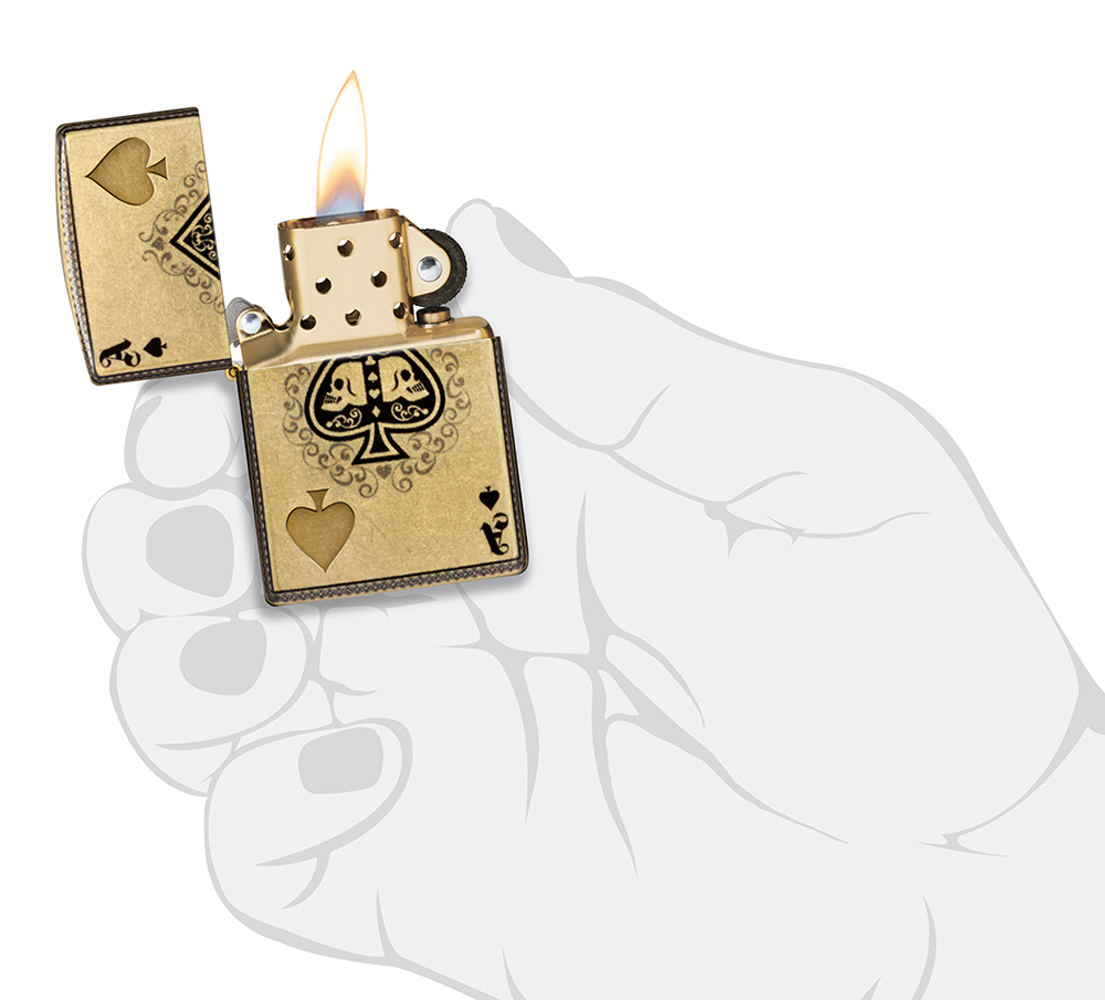 Зажигалка ZIPPO Ace of Skulls Design с покрытием 540 Tumbled Brass, латунь/сталь, золотистая, 38x13x