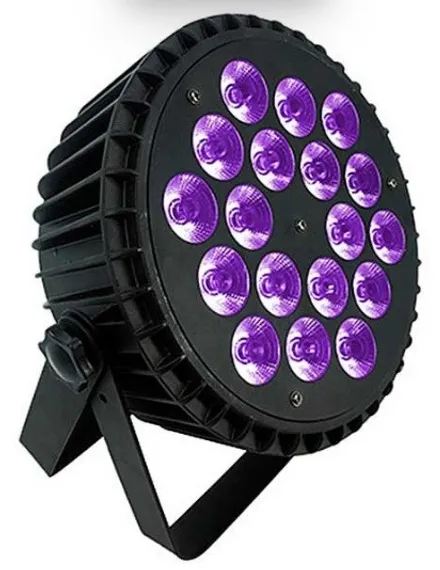SHOWLIGHT LED SPOT 180W SILENT - БЕСШУМНЫЙ СВЕТОДИОДНЫЙ ПРОЖЕКТОР 210W, Источник света 18 LED x 18W