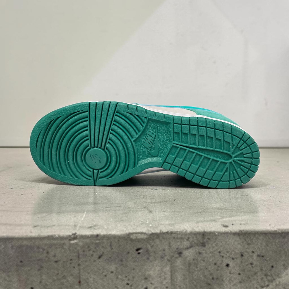 Nike SB Dunk Low SE 85 • Neptune Green
