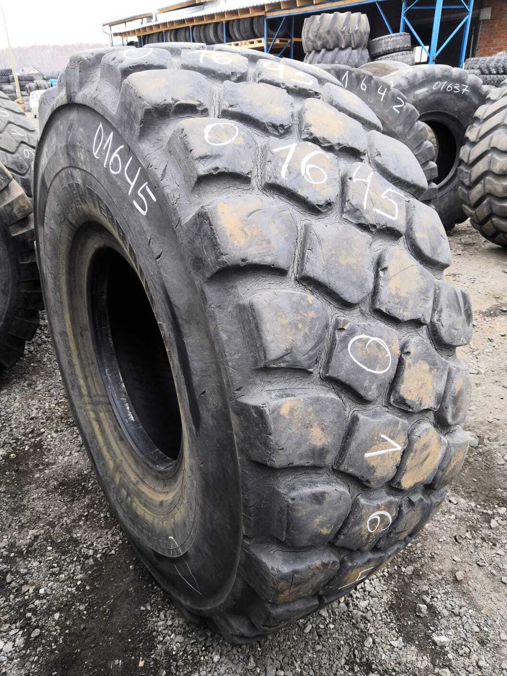 23.5R25 Michelin X-SUPER TERRIAN+ шина б/у