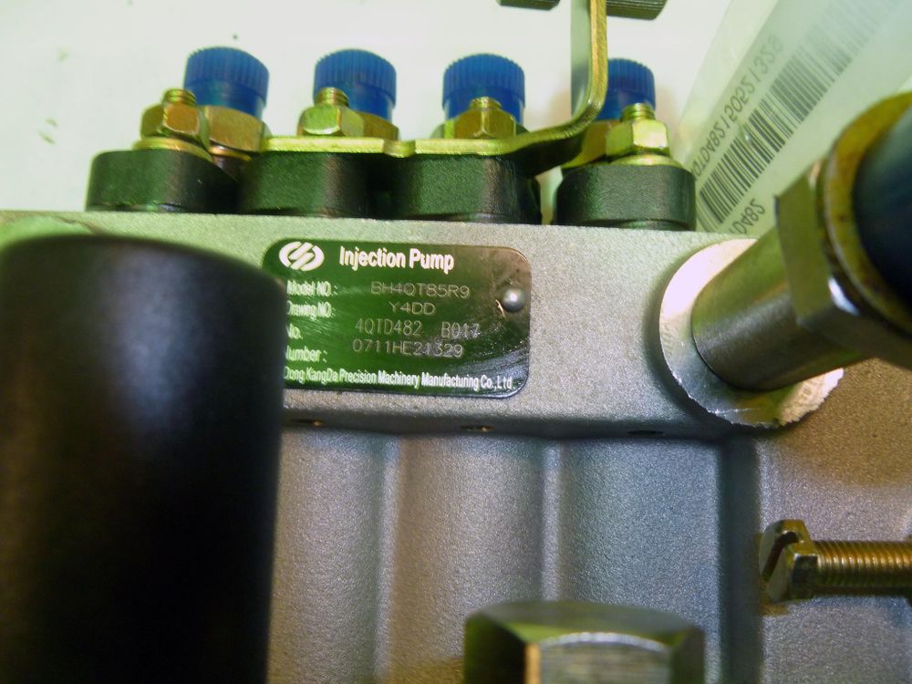 Насос топливный высокого давления TDY 30 4L/Fuel Injection Pump
