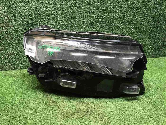 Битая Фара правая Geely Tugella (2019-2024) LED