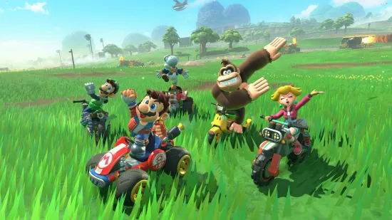 Портативная игровая консоль Nintendo Switch 2 и игра Mario Kart World