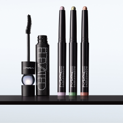 MAC Cosmetics Dazzleshadow Eyeshadow Stick - Тени для век в кремовой текстуре в стике оттенок Gold Stud, 1 g