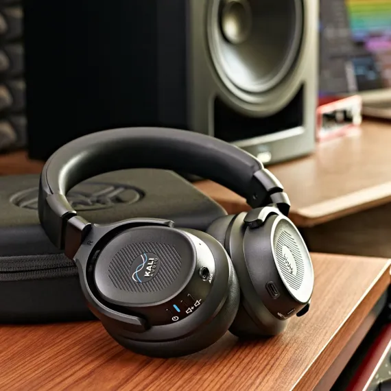 Kali Audio HP-1 Black