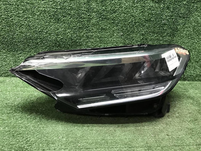 Фара левая VW Polo 6 (2020-2022) LED