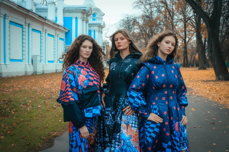 Следуй за белым кроликом (СПб)