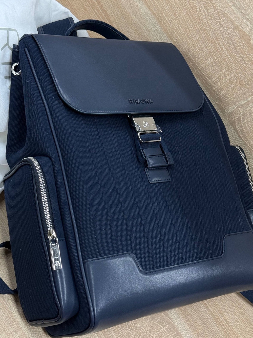 Рюкзак Rimowa