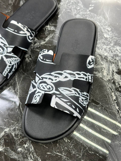 Шлепанцы Hermes