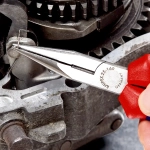 Длинногубцы чернёные 160 мм Knipex 25 01 160