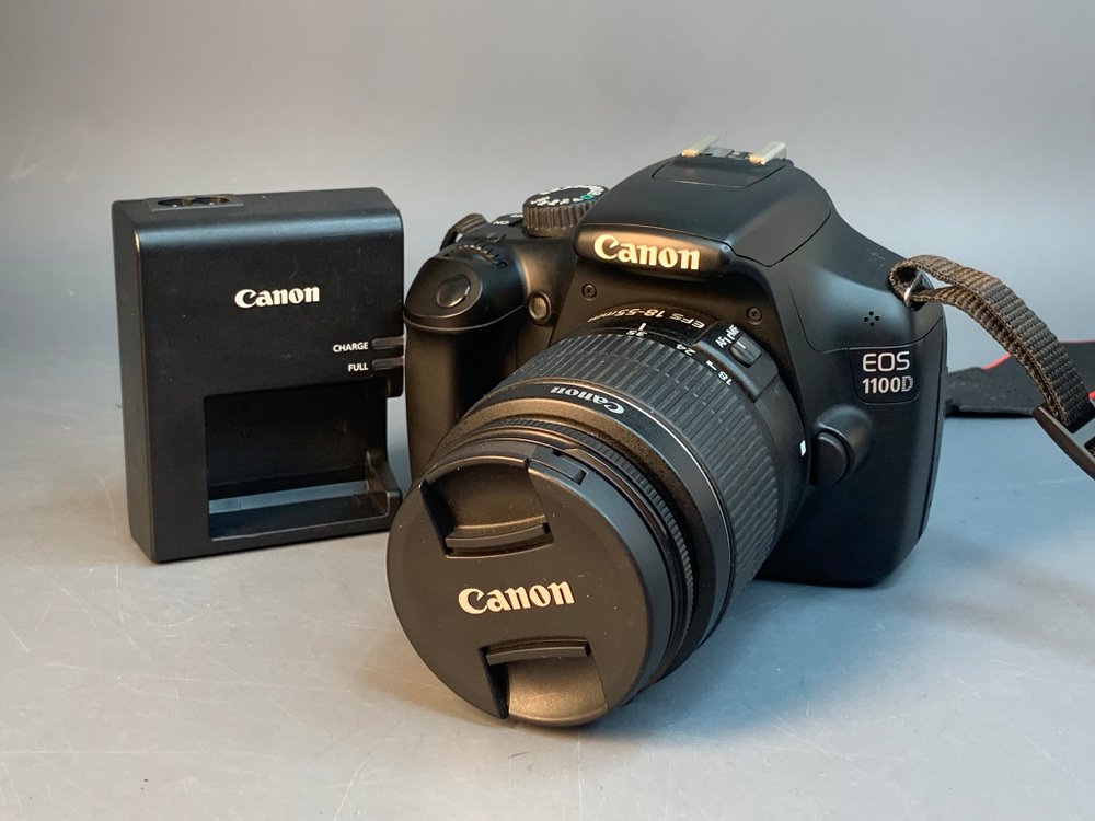 Canon 1100D Kit 18-55mm 5129 Кадров