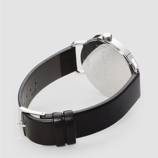 Женские швейцарские часы Calvin Klein K7B231C1