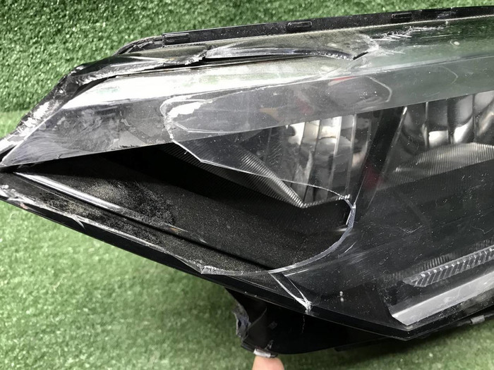 Фара левая VW Polo 6 (2020-2022) LED