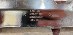 Накладка переднего бампера Mercedes C (W205) 14-18 Б/У Оригинал A2058851574
