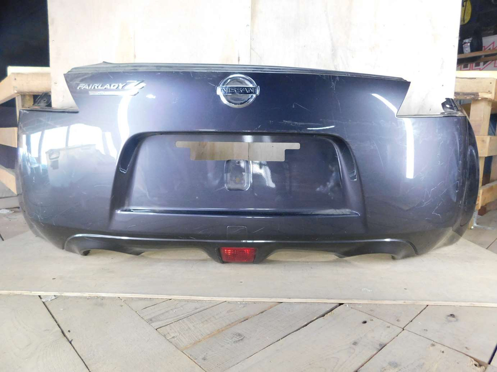 бампер задний Nissan Fairlady Z34 2011