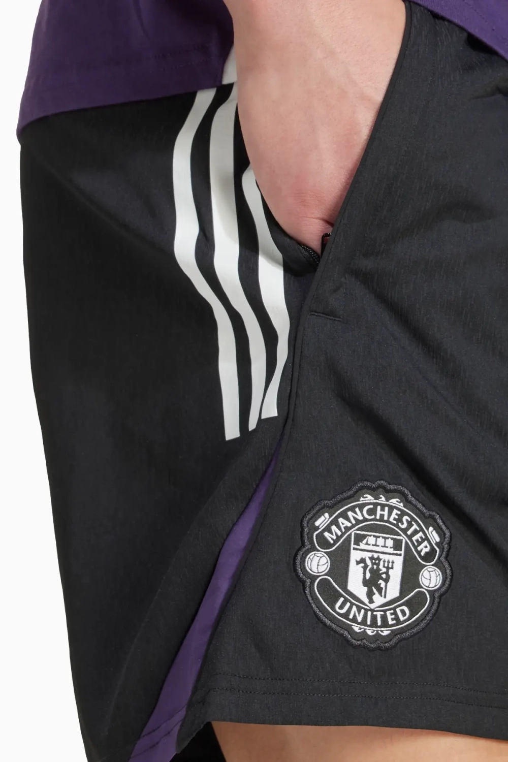 Шорты adidas Manchester United 25/26 Downtime - черный