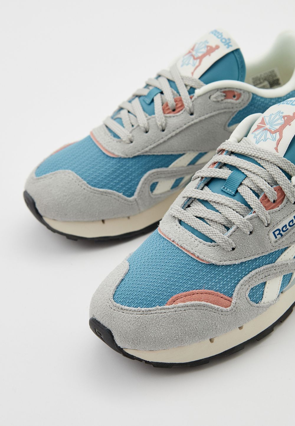 Кроссовки женские REEBOK CLASSIC NYLON 89