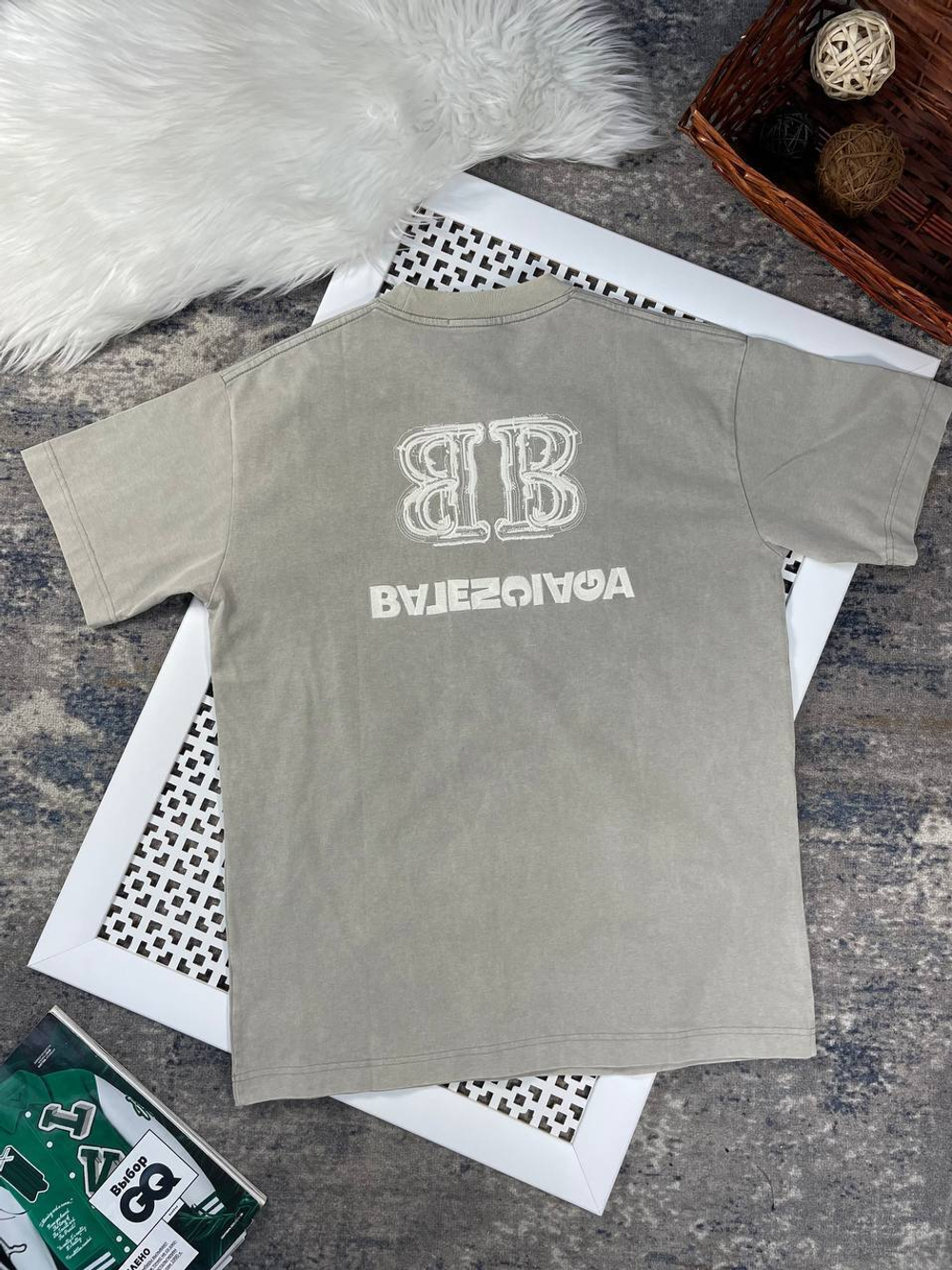 Футболка Balenciaga