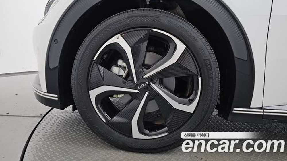 KIA EV6 Long Range 4WD — 2022