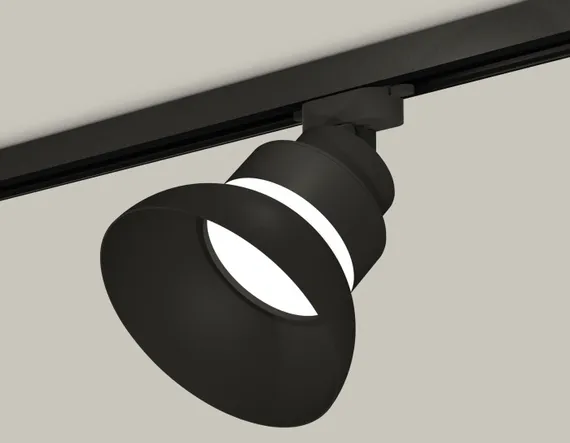 Трековый светильник TRACK SYSTEM XT8102200 Ambrella