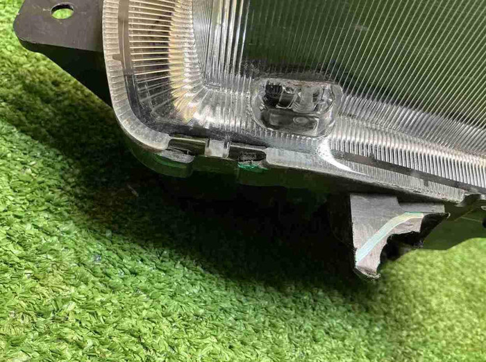 ПТФ левая Geely Coolray (2019-2024)