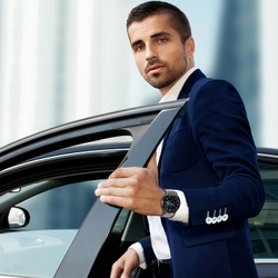 Ремешок из нержавеющей стали серебристого цвета от Dux Ducis для смарт часов Samsung Galaxy Watch 3, 4, 5, 6 и 7 (размер крепления 20мм), серия Milanese Series (миланская петля)