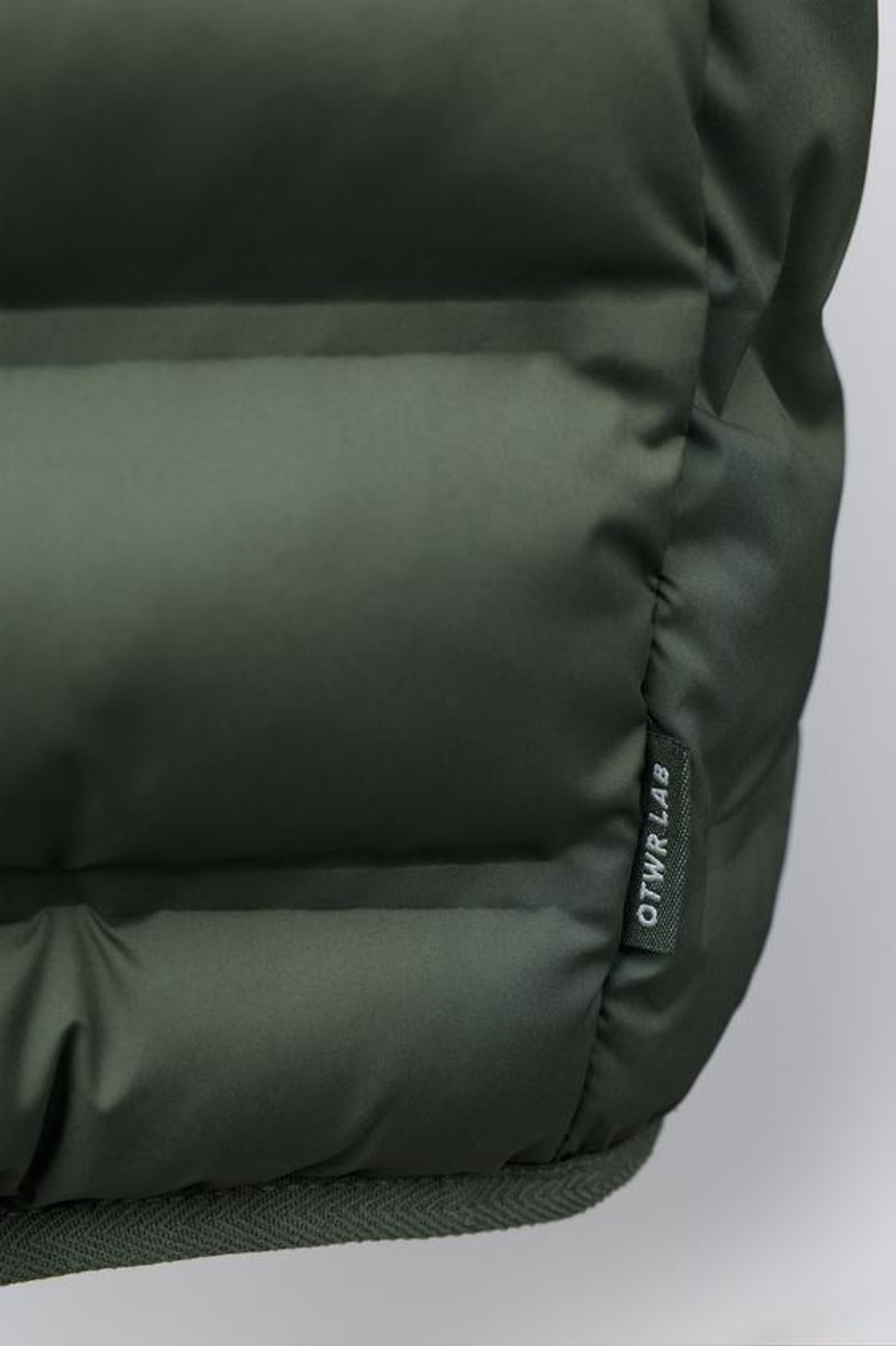ZARA ЛЕГКИЙ ЖИЛЕТ С КАПЮШОНОМ WATER REPELLENT, ХАКИ