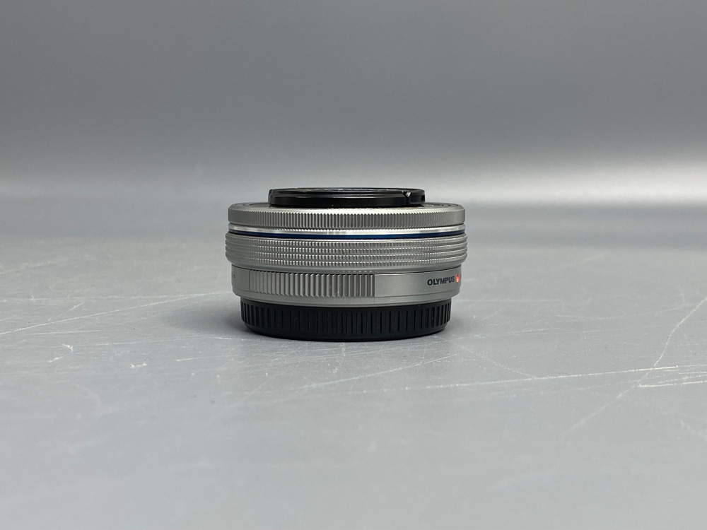 Olympus ED 14-42mm 3.5-5.6