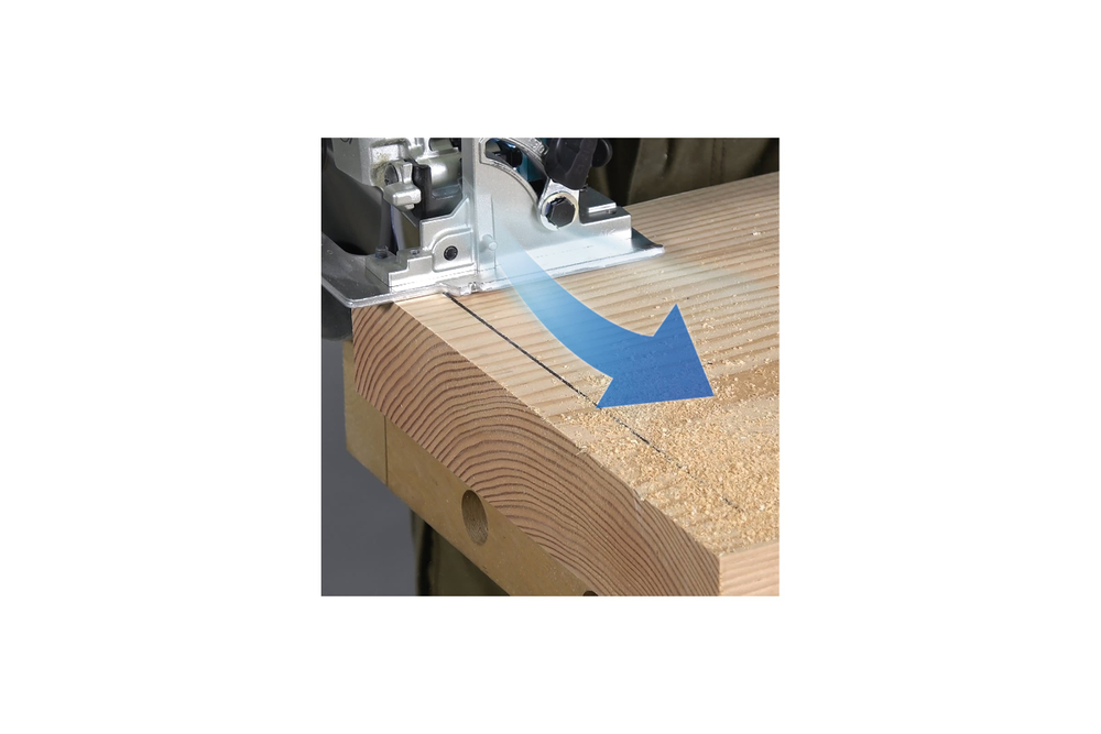 Дисковая пила Makita LXT DHS661ZU