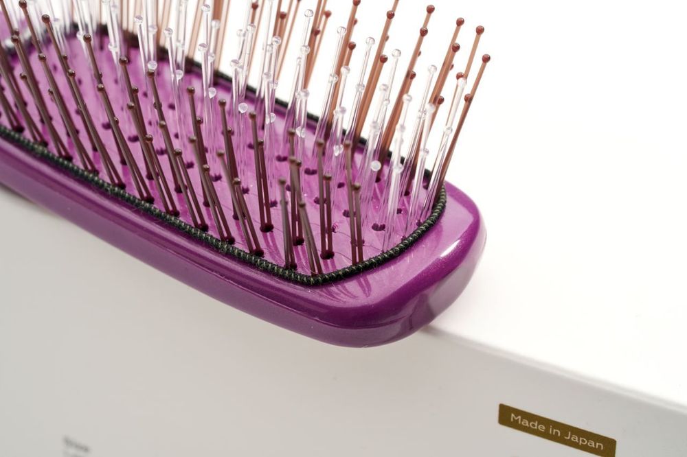 Расческа Majestic Scalp Brush фиолетовый жемчуг (дорожная версия)