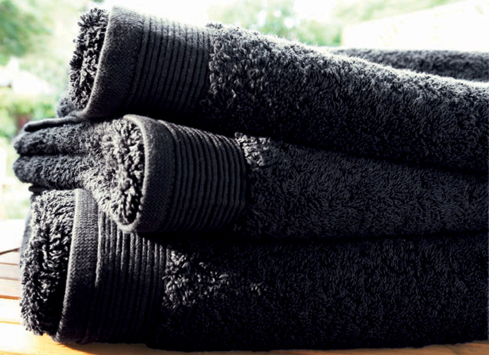 Полотенце UNI ANTHRACITE темно Blanc des Vosges 70x140 Серый