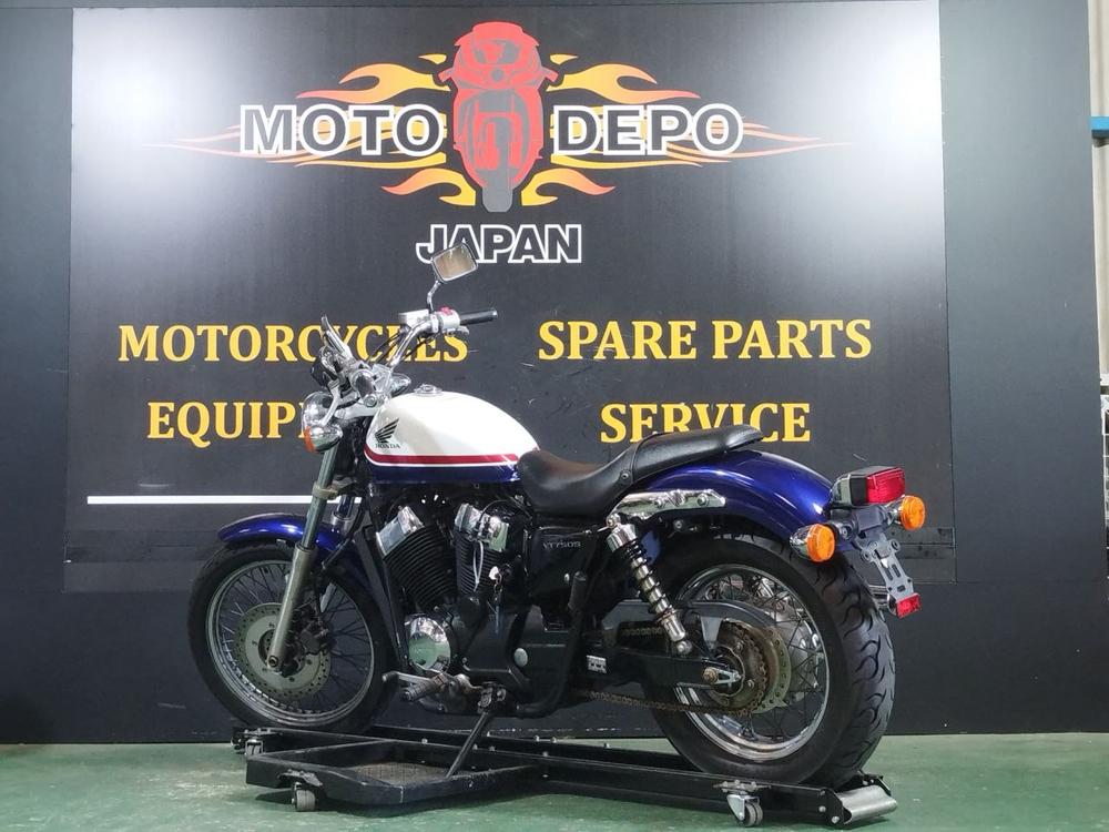 Honda VT750S 2011
