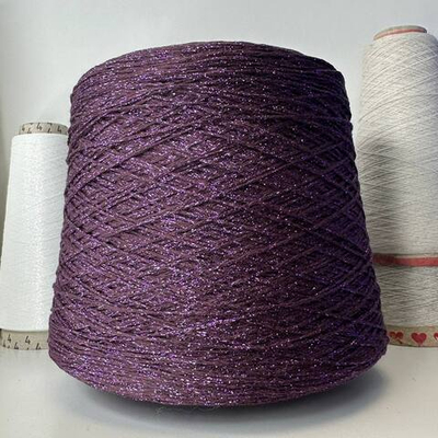 COTTON LUREX; 95% хлопок, 5% люрекс; 400м/100гр; Шнурок; цвет: нить «баклажан», люрекс фуксия Есть мал. бобинка 100, 117гр.