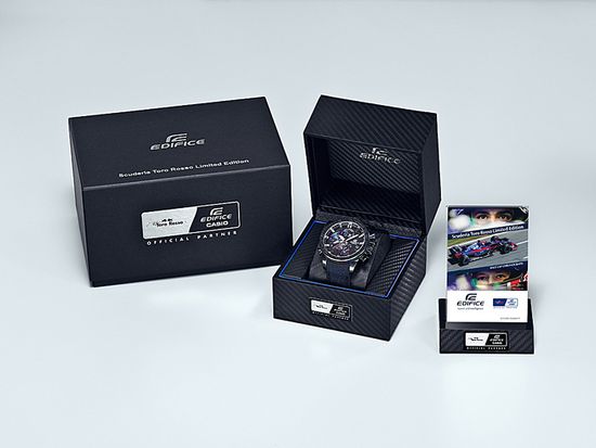 Умные наручные часы Casio Edifice EQB-800TR-1AER