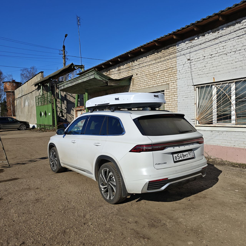 Автобокс Way-box Shuttle 650 на Geely Monjaro