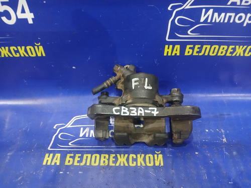 Суппорт тормозной передний левый MITSUBISHI MIRAGE 1992